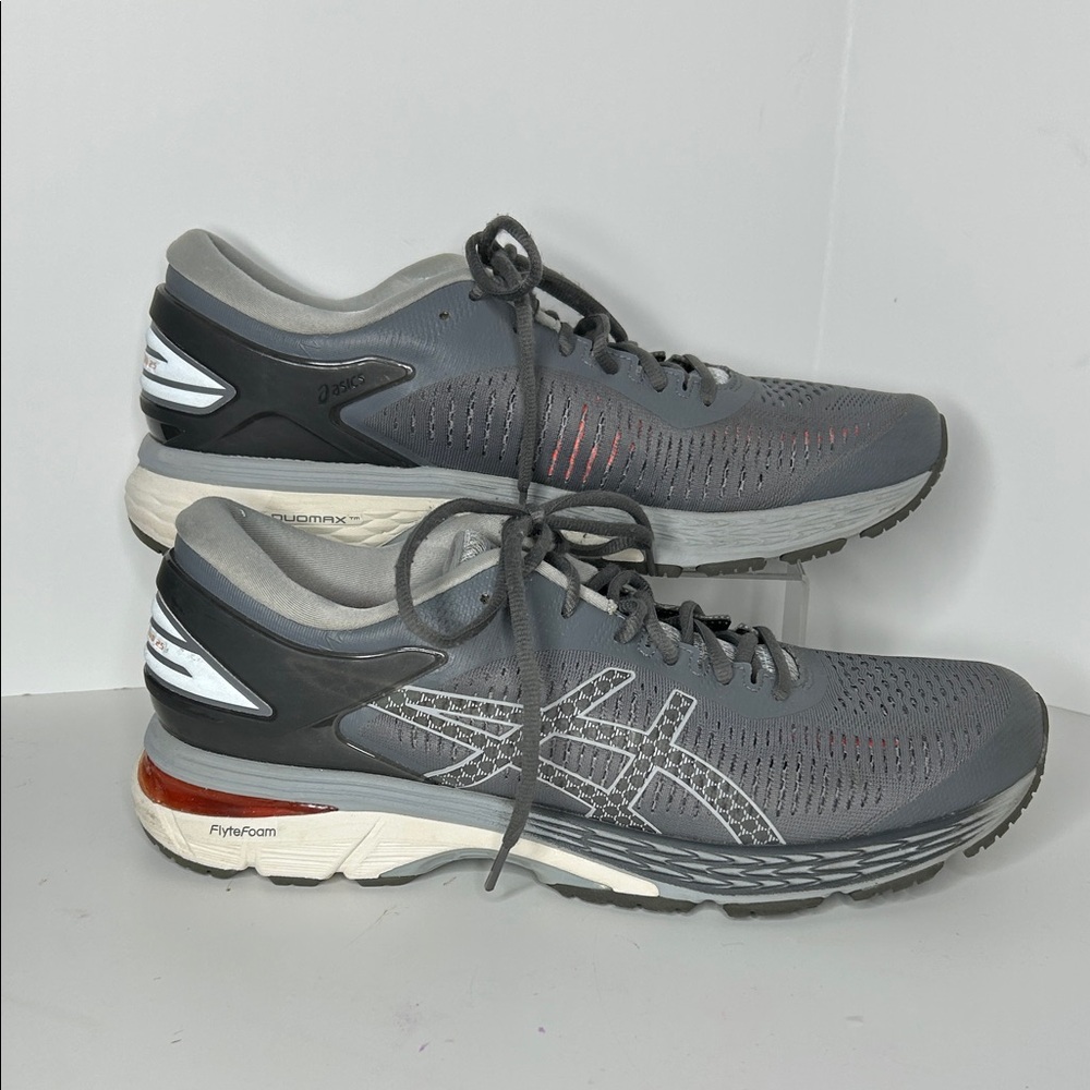 Asics Men's Gray Athletic Running Shoes with White and Red Accents